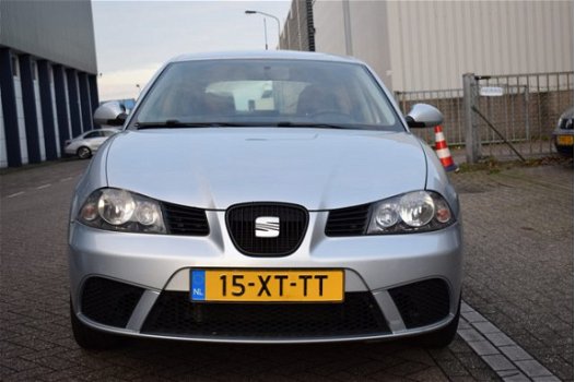 Seat Ibiza - 1.4-16V Trendstyle 5 DEURS / AIRCO - 1