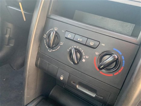 Peugeot 207 - 1.6 HDI Cool 'n Blue airco cruise control nieuwe apk - 1