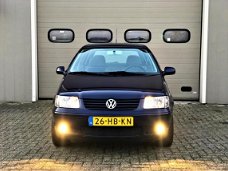 Volkswagen Polo - 1.4 16V Highline