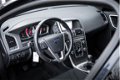 Volvo XC60 - D3 FWD Momentum | Navigatiesysteem | Trekhaak | Elektrisch bedienbare achterklep | - 1 - Thumbnail