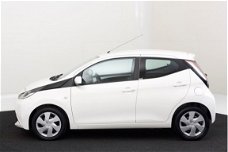Toyota Aygo - 1.0 VVT-i x-wave LA98703 | Automaat | Airco | LED | 5Drs | Bluetooth | Schakelflippers