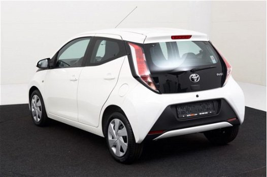Toyota Aygo - 1.0 VVT-i x-wave LA98703 | Automaat | Airco | LED | 5Drs | Bluetooth | Schakelflippers - 1