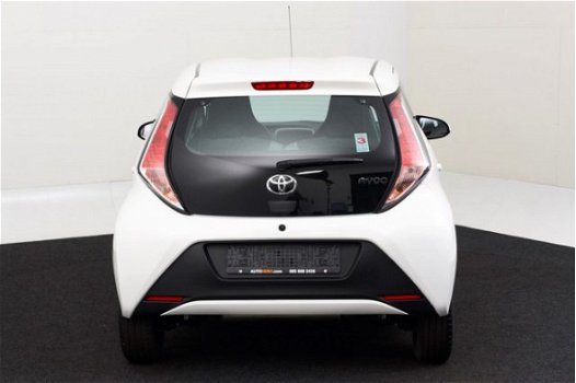 Toyota Aygo - 1.0 VVT-i x-wave LA98703 | Automaat | Airco | LED | 5Drs | Bluetooth | Schakelflippers - 1