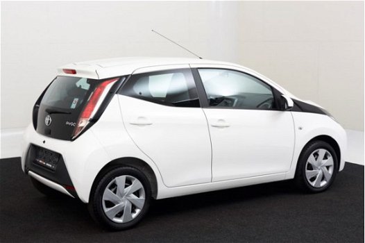Toyota Aygo - 1.0 VVT-i x-wave LA98703 | Automaat | Airco | LED | 5Drs | Bluetooth | Schakelflippers - 1