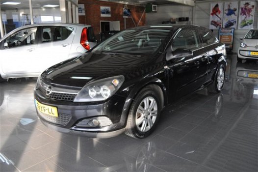 Opel Astra GTC - 1.8 Cosmo - 1