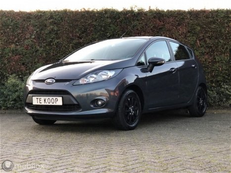 Ford Fiesta - 1.25 Trend 80PK AIRCO LICHTMETAAL 81000 KM NW STAAT - 1