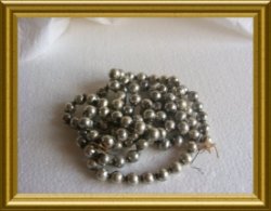 Oude glazen kerstslinger / kerstketting (A)