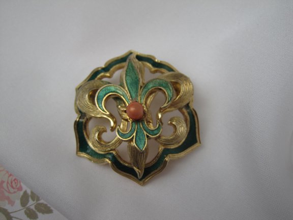 Broche goudkleurig verguld en groen emaille Franse Lelie 3.8x4.5 cm - Afbeelding 2