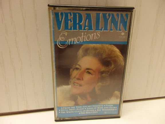 Cassettebandje - Veralyn - Emotions. - nr. 1