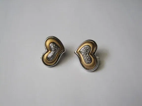 Oorbellen Avon goud en zilverkleurig kleine rijnsteentjes 2.7x2.0 cm - nr. 1