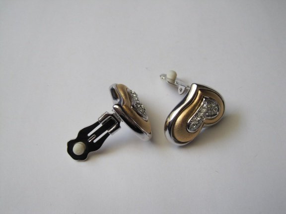 Oorbellen Avon goud en zilverkleurig kleine rijnsteentjes 2.7x2.0 cm - Afbeelding 5