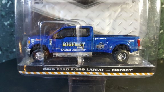 2019 Ford f-350 BIGFOOT 1:64 Greenlight - 1