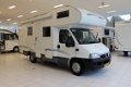 Krachtige alkoof Fiat 2.8 JTD Chausson Welcome 17 stapelbed - 2 - Thumbnail