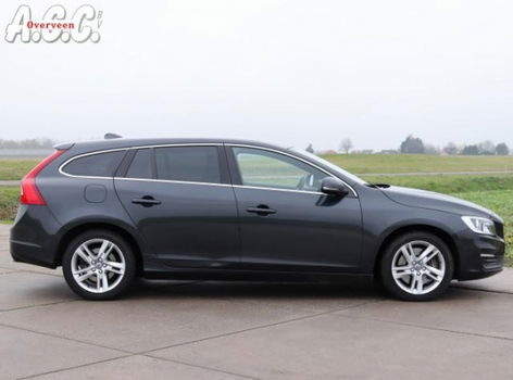 Volvo V60 - 2.4 D6 Twin Engine Summum Hybride Leer - 1