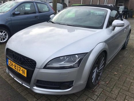 Audi TT Roadster - 2.0 TFSI STAGE 2 284 PK 139.DKM LEDER NAVIGATIE SCHROEFSET 18`LM - 1