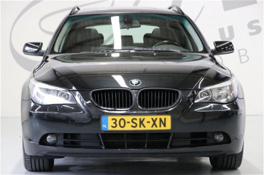 BMW 5-serie Touring - 520d Panoramadak/Trekhaak - 1