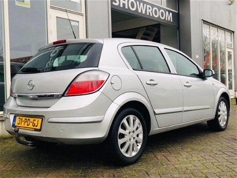 Opel Astra - 1.4 Essentia 5 Drs, Cruise, Airco, Nette Staat - 1