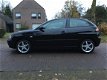 Seat Ibiza - 1.4-16V Sport met airco en een nieuwe APK - 1 - Thumbnail