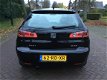 Seat Ibiza - 1.4-16V Sport met airco en een nieuwe APK - 1 - Thumbnail