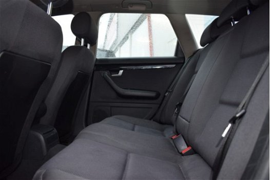 Audi A4 Avant - 1.9 TDI PDC | Radio/CD | Cruise | Clima | Trekhaak - 1