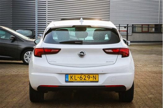 Opel Astra - 1.6 CDTI Business+ 5-DEURS, Comfort pakket, Navi, Apple Carplay/Android Auto, Schuif/Ka - 1