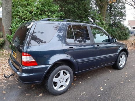 Mercedes-Benz M-klasse - ML 270 CDI Automaat AMG opt. (Leder/Airco/trekhaak) Van - 1