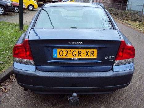 Volvo S60 - Benzine 2.4 140PK Edition - 1