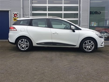 Renault Clio Estate - 0.9 TCe Zen* Navigatie*Cruisecontrol*Wit Metailic - 1