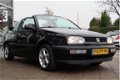 Volkswagen Golf Cabriolet - 1.8 / Netjes / Trekhaak / 1996 - 1 - Thumbnail