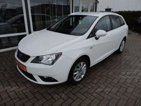 Seat Ibiza ST - 1.2 TDI Style Ecomotive 50 procent deal 3.475, - ACTIE PDC / Navi / Clima / LMV / Cr - 1