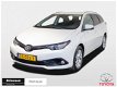 Toyota Auris Touring Sports - 1.2T Dynamic (Navigatie - Climate control - Keyless) - 1 - Thumbnail
