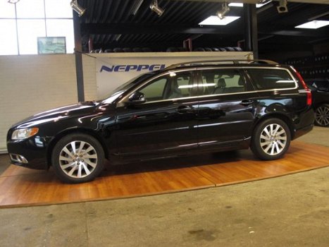 Volvo V70 - 2.0 D3 Limited Edition 100 % onderhouden - 1