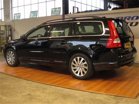 Volvo V70 - 2.0 D3 Limited Edition 100 % onderhouden - 1