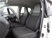 Volkswagen Up! - 1.0 60PK 5D BMT Move up | Airco | Tel. Bluetooth | Navigatie via APP - 1 - Thumbnail