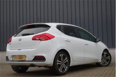 Kia Cee'd - 1.6 GDI SUPER PACK 5DRS. AUTOMAAT/ NAVI/ CLIMA/ LMV