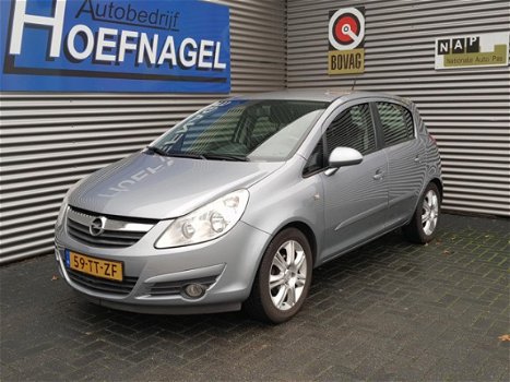 Opel Corsa - 1.4-16V Cosmo Airco ClimateControl - 1