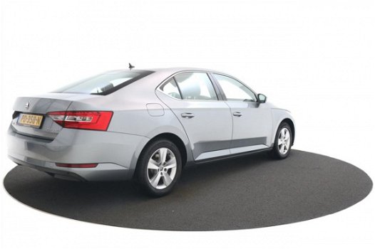 Skoda Superb - 1.6 TDI 120pk Greentech Ambition | Navi - 1