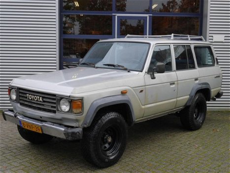 Toyota Land Cruiser - Cust.W. 4.0 VX 6 CYLINDER DIESEL FISCAAL VRIENDELIJK - 1