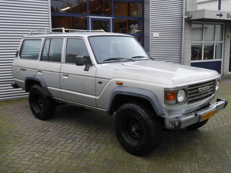 Toyota Land Cruiser - Cust.W. 4.0 VX 6 CYLINDER DIESEL FISCAAL VRIENDELIJK - 1