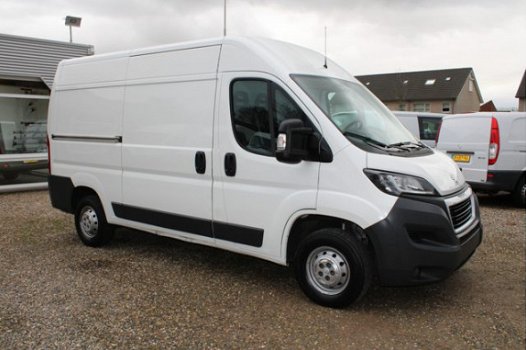 Peugeot Boxer - 2.0 BlueHDI 130PK L2H2 Pro Airco - 1