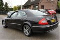 Mercedes-Benz E-klasse - 280 Elegance LEDER/NAVI/PDC PERFECTE STAAT - 1 - Thumbnail