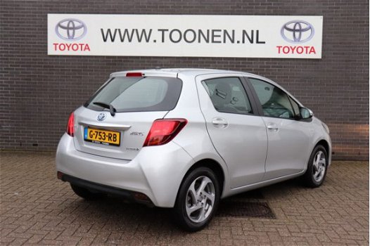 Toyota Yaris - 1.5 Hybrid Trend Navigatie-Parkeercamera - 1