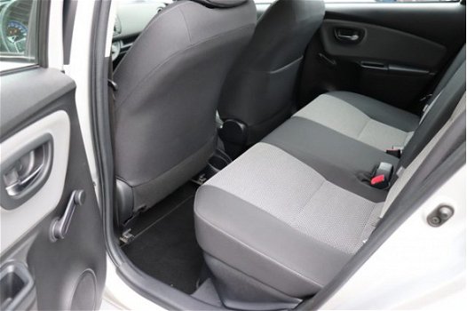 Toyota Yaris - 1.5 Hybrid Trend Navigatie-Parkeercamera - 1