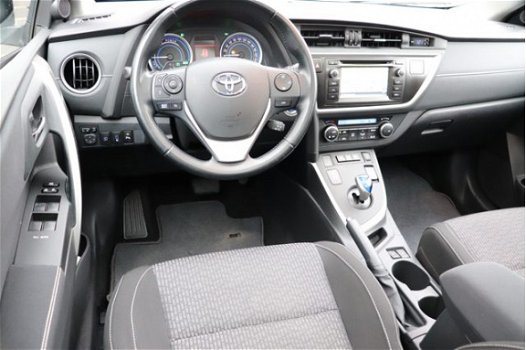 Toyota Auris Touring Sports - 1.8 Hybrid Lease + Navigatie-Panoramadak-Cruise control - 1