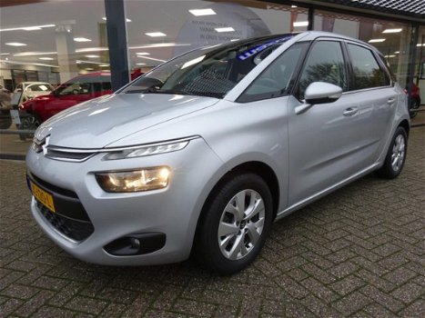 Citroën C4 Picasso - 1.2 PureTech Selection , Airco automatisch , Navigatiesysteem full map, Parkeer - 1