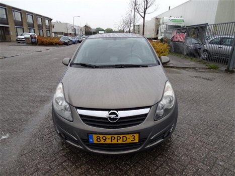 Opel Corsa - 1.4-16V '111' Edition NAVIGATIE, 5 DEURS - 1