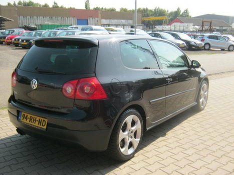 Volkswagen Golf - 2.0 TFSI GTI - 1