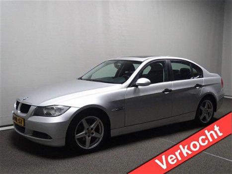 BMW 3-serie - 320i - 1