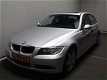 BMW 3-serie - 320i - 1 - Thumbnail