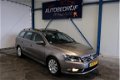 Volkswagen Passat Variant - 1.4 TSI Comfortline Automaat - Airco, Cruise, PDC, NAVI, Trekhaak - 1 - Thumbnail